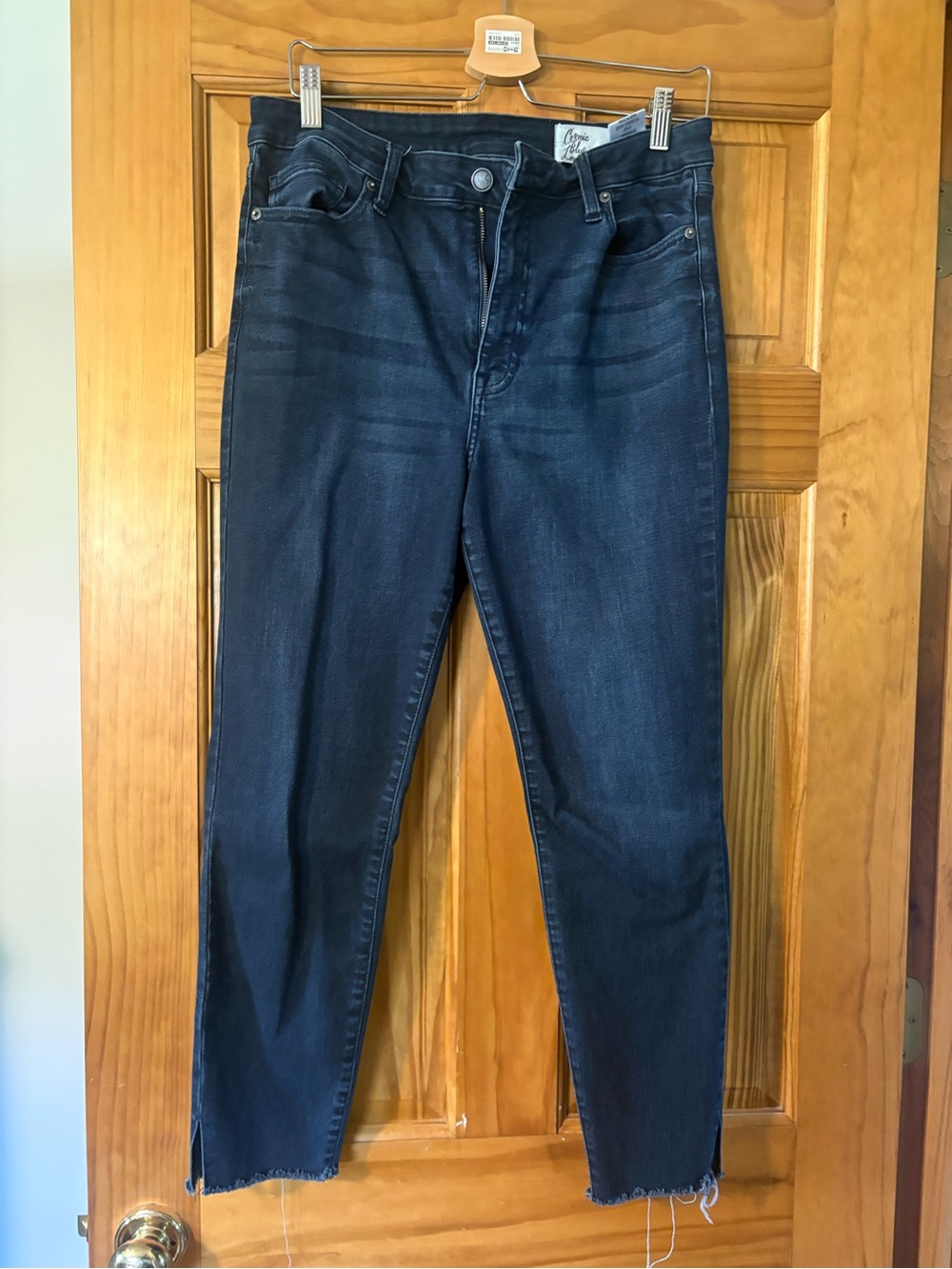 Capri Blue Cropped High-Rise Skinny Jeans in Dark Blue